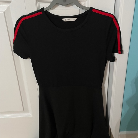 Dress - Picture 1 of 2